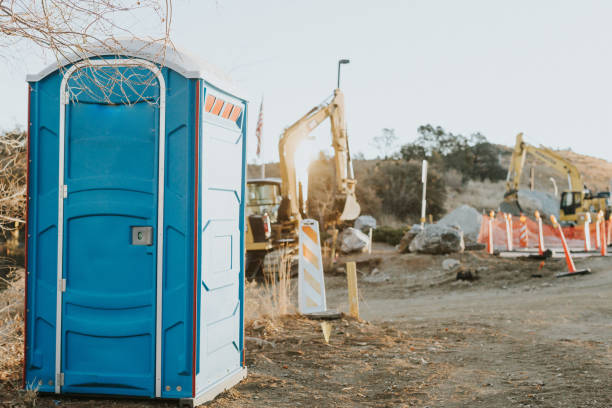 Best Luxury portable toilet rental  in Eleanor, WV