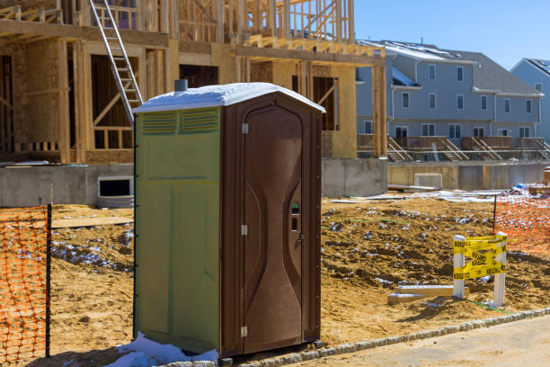Best Portable toilet rental cost  in Eleanor, WV